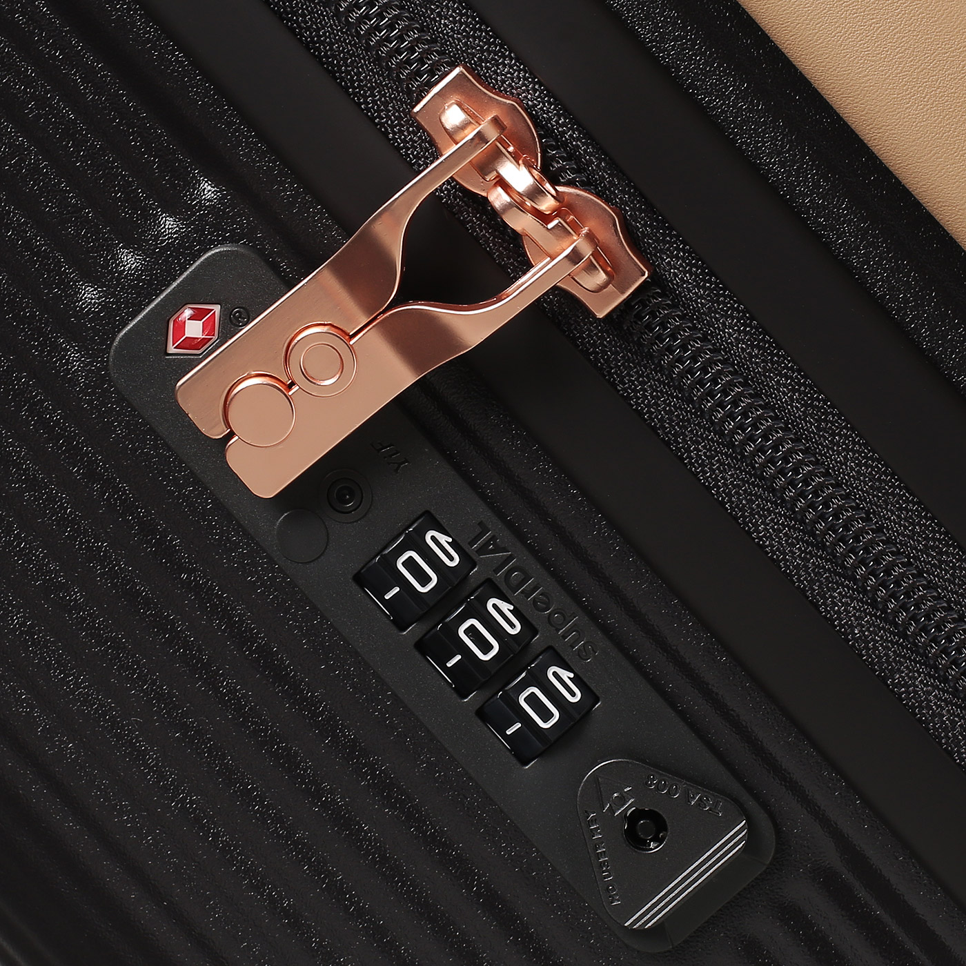 Чемодан большой L из поликарбоната Echolac Dynasty VLX