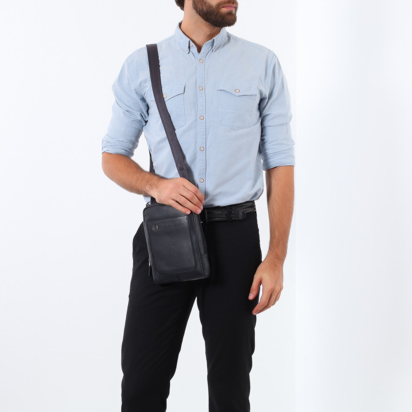 Компактная кожаная сумка Piquadro Vibe