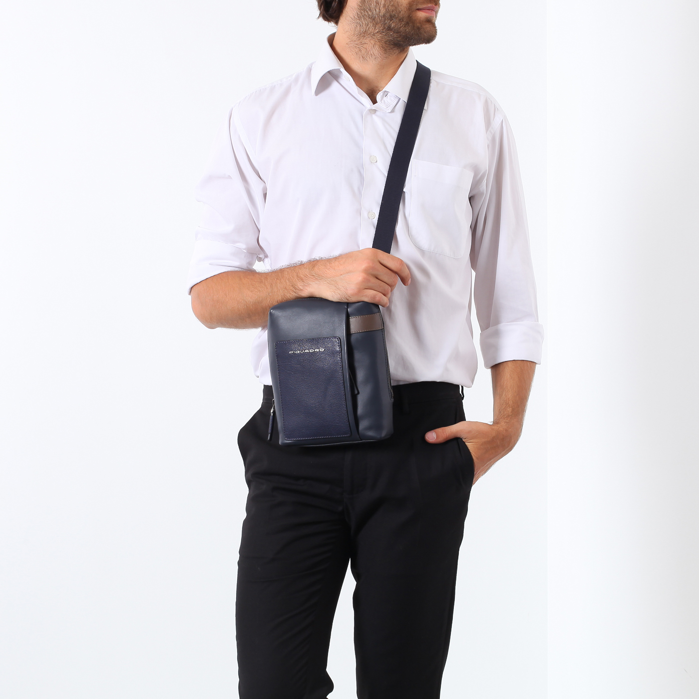 Сумка через плечо на молнии Piquadro Vanguard