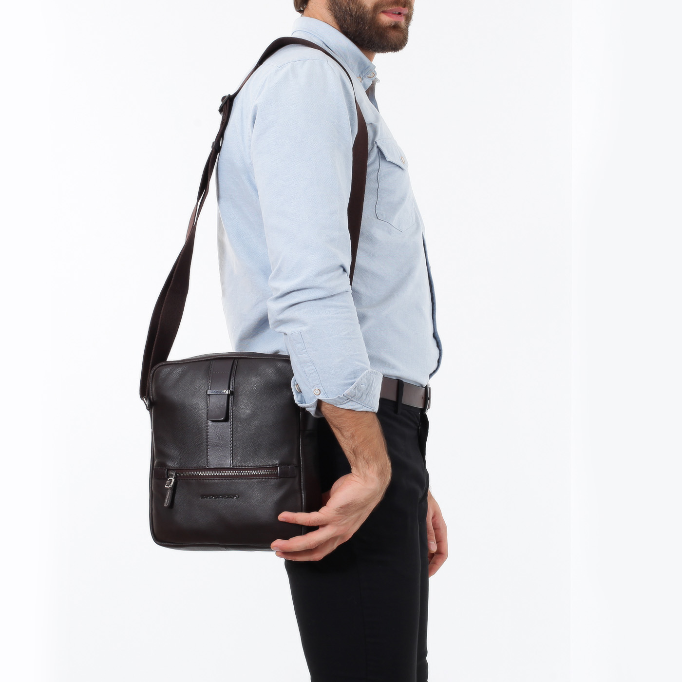 Сумка-планшет через плечо Piquadro Bae